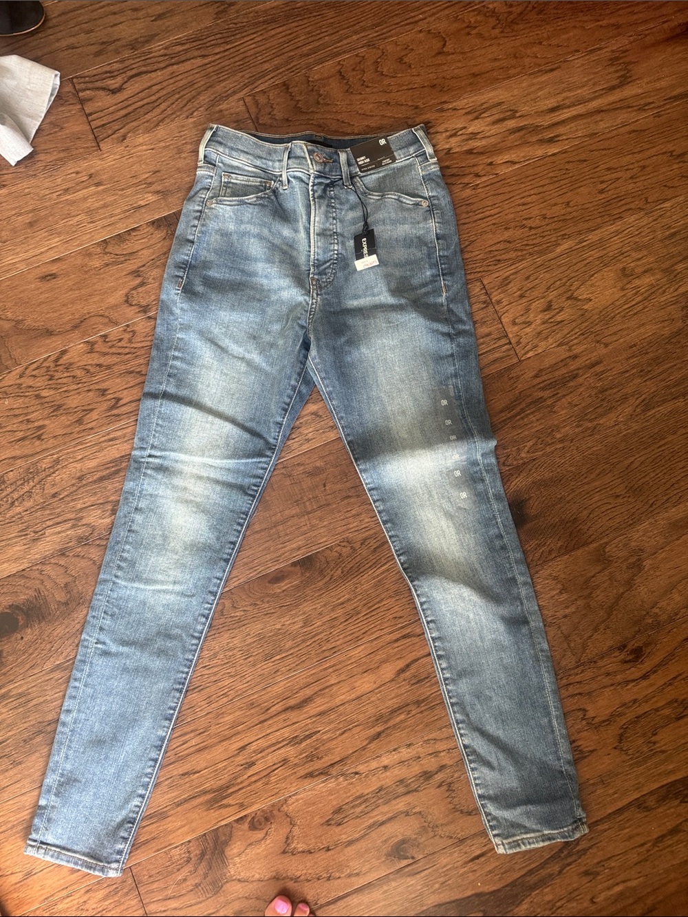 Express Women's Skinny Jeans - Light Blue Wash